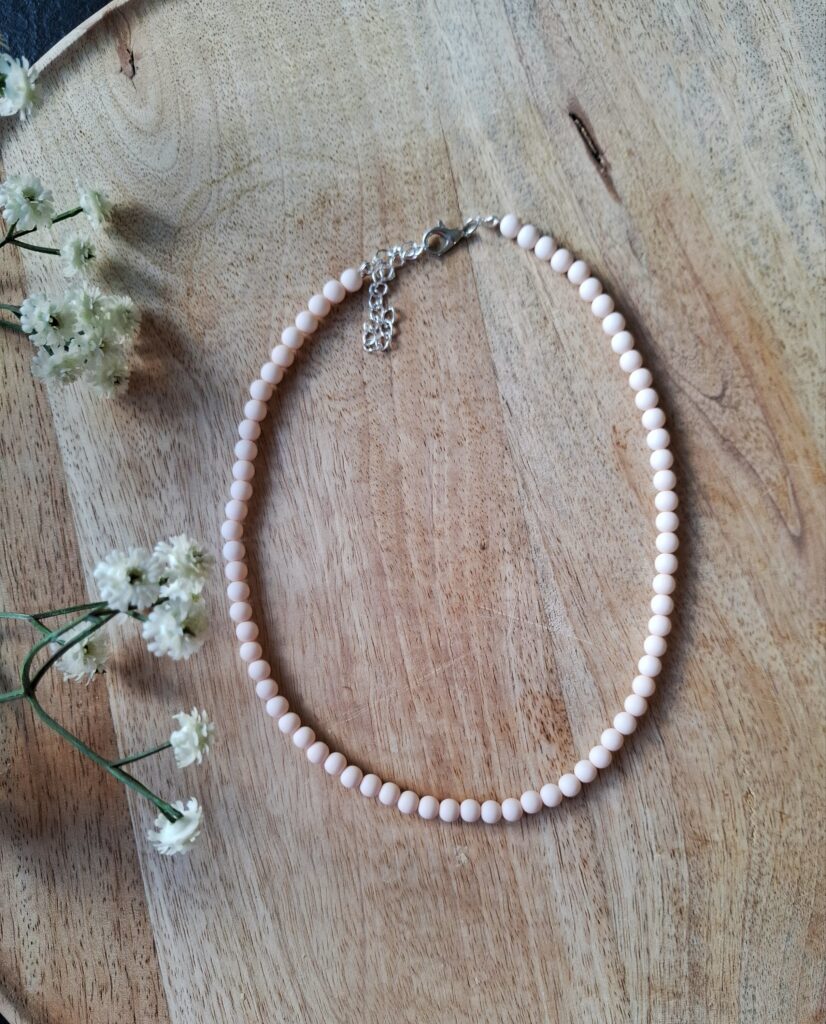 Ketting "Creamy Nude"