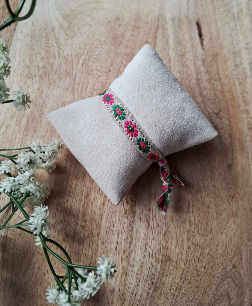 Kids armband "Flower"